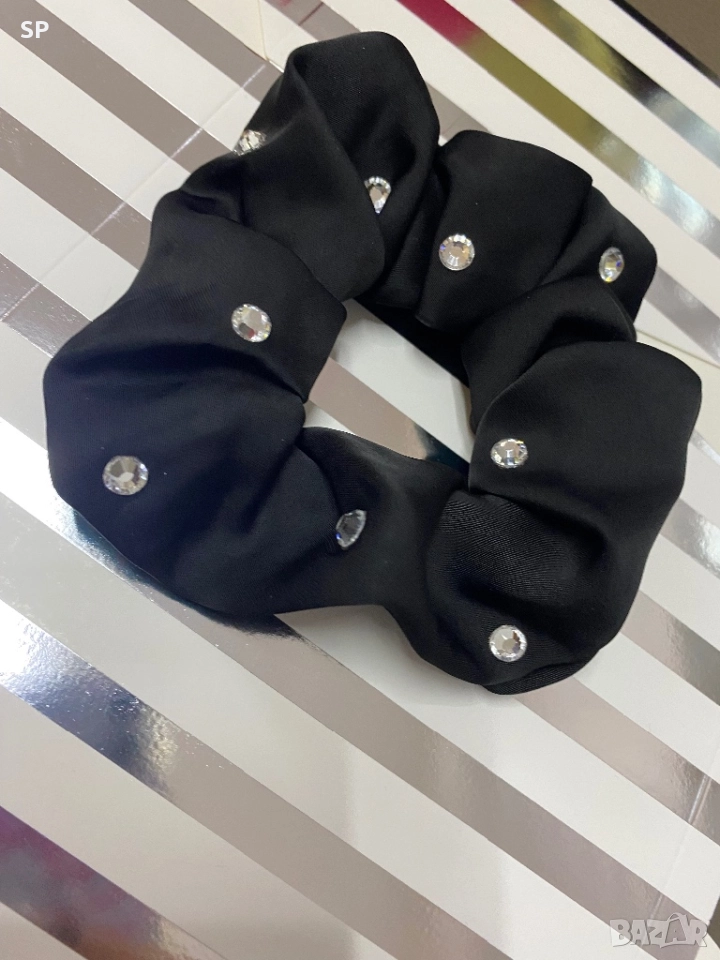 Скрънчи с камъни, снимка 1