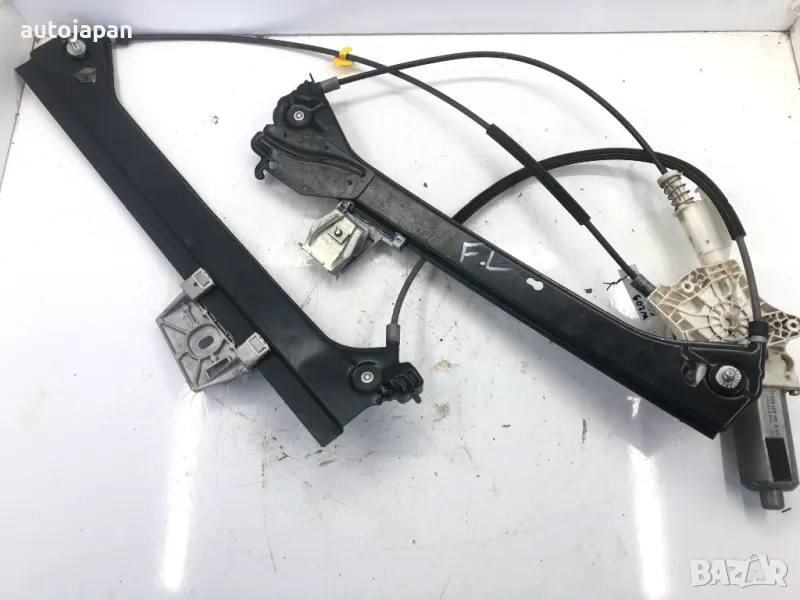 Преден ляв стъклоповдигач Мерцедес цлк в209, снимка 1