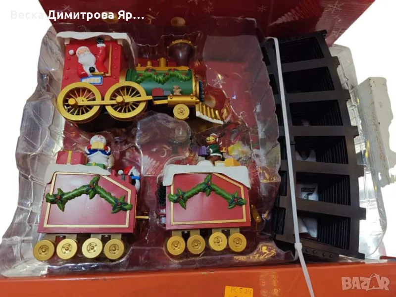Светещо и музикално коледно влакче с релси, снимка 1
