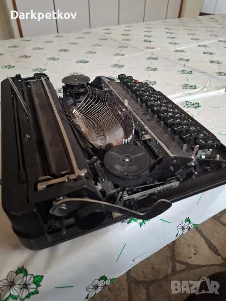 пишеща машина, снимка 1