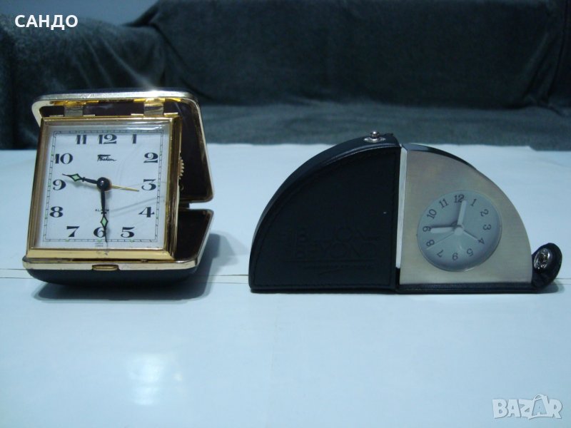 Винтидж  пътнически туристически часовници, снимка 1