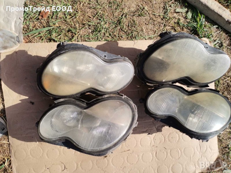 Ляв десен фар фарове Мерцедес Ц клас Mercedes C-class W203 ляв волан, снимка 1