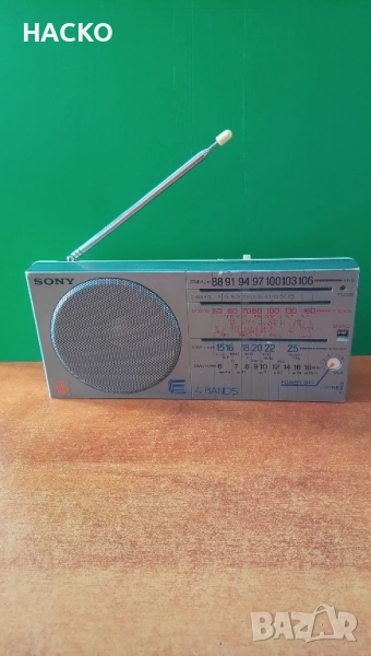 SONY ICF-32 4-бандово преносимо радио Внос от Англия, снимка 1