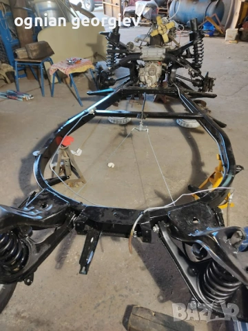 Продавам Вартбург 353 от 1970 година модел с пълна реставрация., снимка 14 - Автомобили и джипове - 53750263