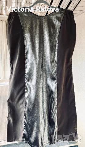 Ефектна дизайнерска рокля ULDAHI цвят mocha, снимка 11 - Рокли - 53013023