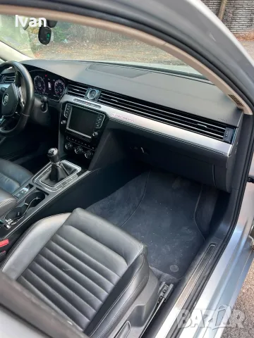 VW Passat B8 2.0TDI Highline, снимка 17 - Автомобили и джипове - 55852716
