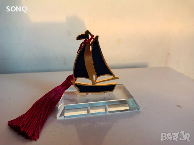 Страхотна Платноходка,Лодка