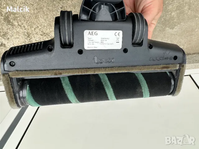 Акумулаторна вертикална прахосмукачка AEG QX9 Flexibility Animal, снимка 6 - Прахосмукачки - 50319552