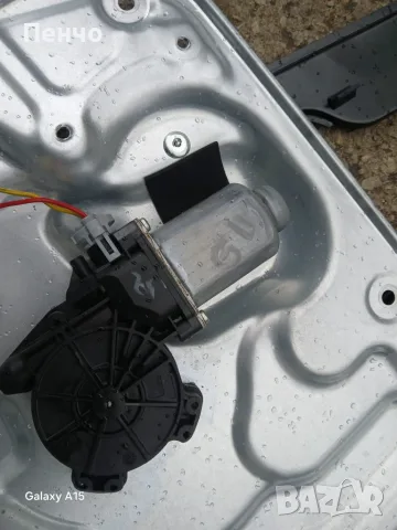 Преден десен стъклоповдигач за Nissan Qashqai +2, снимка 2 - Части - 56163937