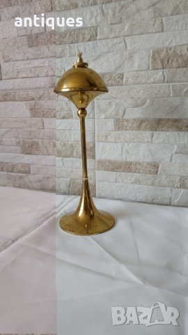 Стара масингова маслена лампа - Mønsterreg - Made in Denmark - 1950"г., снимка 3 - Антикварни и старинни предмети - 35664772