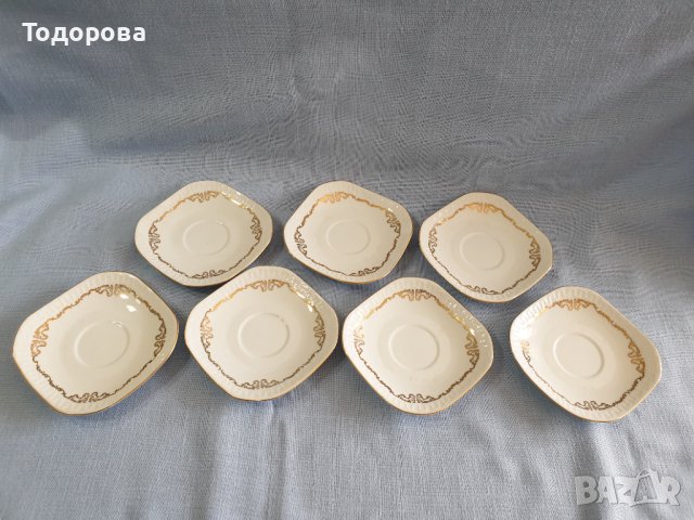 Порцеланови подложни  чинийки- 7 броя 