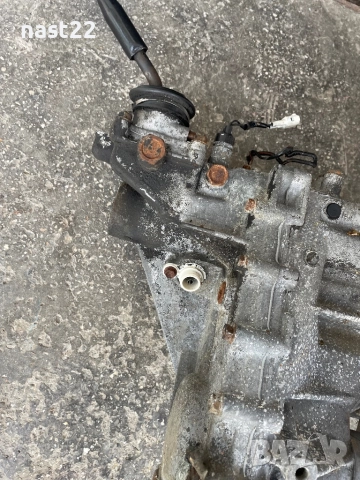 Раздатъчна кутия Сузуки Самурай 2.0 V6 136 k.s, снимка 2 - Части - 52441586