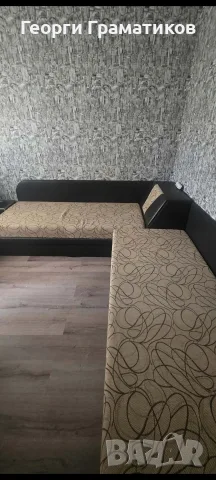 Ъглови тапицирани легла с ракла