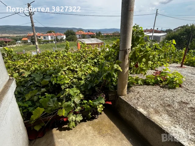 Наследствен имот за продажба от собствениците, с. Страцин.