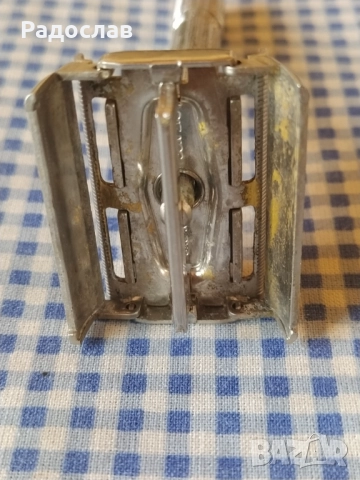 стара самобръсначка Gillette U.S.A, снимка 8 - Мъжка козметика - 52257635