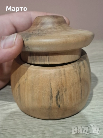 Кутия от масивен орех – ръчна изработка, натурален завършек, снимка 2 - Декорация за дома - 52240394