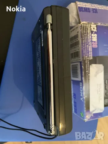 Sony ICF-SW30 FM Stereo/MW/SW1-10 PLL Synthesizer Receiver (BCL Radio), снимка 3 - Други музикални жанрове - 50110907