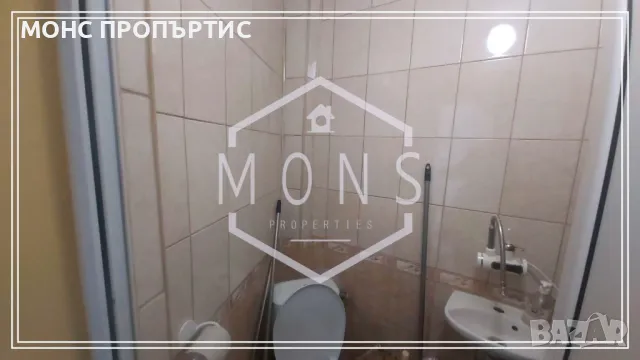 Търговско помещение за продажба в  централната част на гр. Горна Оряховица, снимка 9 - Магазини - 49375493