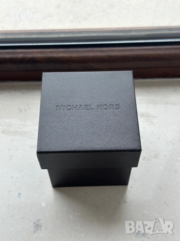 Дамски часовник Michael Kors MK5547, снимка 6 - Дамски - 53384519