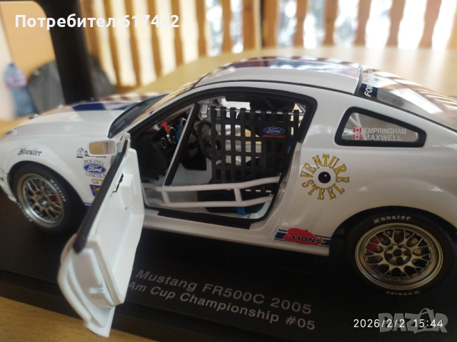 1:18 Метален модел на Ford Mustang FR 500C Grand Am Cup (2005) -AUTOart, снимка 11 - Колекции - 53325028