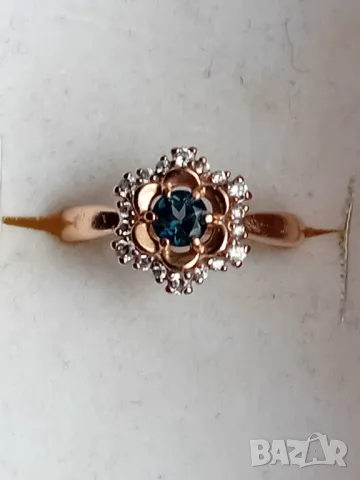 Руски златен пръстен с естествен топаз и фианити с форма на цвете