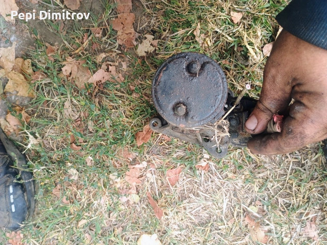 Стартер Renault Clio Clio II  1.4 бензин 75 коня, снимка 2 - Части - 51862956