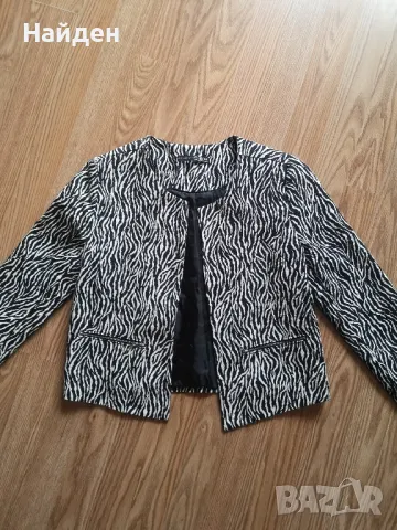 Дамско сако тип зебра, размер XS, снимка 5 - Сака - 48068103
