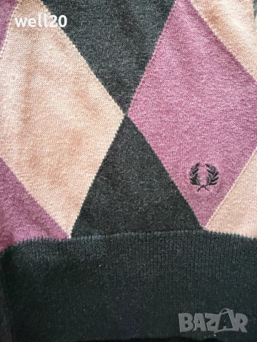 Кариран пуловер Fred Perry, снимка 3 - Блузи с дълъг ръкав и пуловери - 53647243