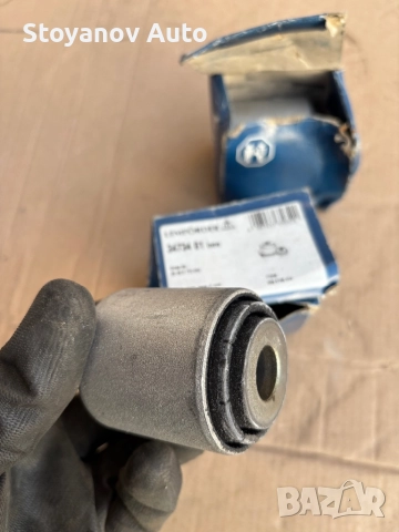 Тампон, носач LEMFÖRDER 34734 01 009 /3473401009 BMW X5, X6 задна ос, двустранен, вътрешен, отзад
