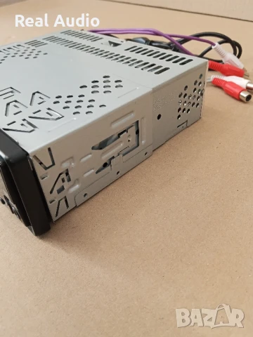 CD плеър с USB Clarion BMW e34 e36, снимка 3 - Аксесоари и консумативи - 51157946