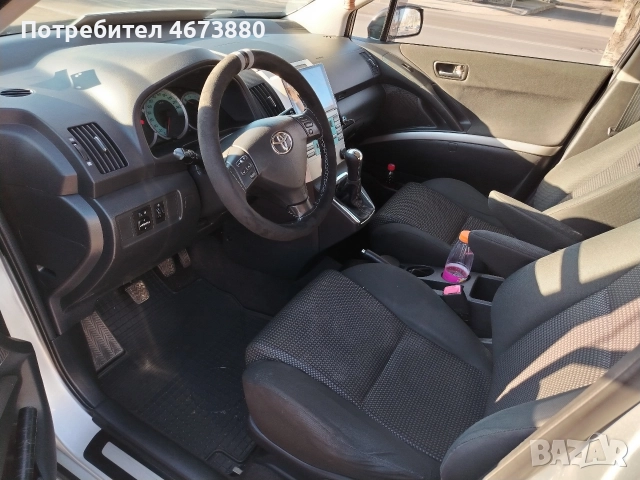 TOYOTA COROLLA VERSSO 2.2 DIZEL, снимка 9 - Автомобили и джипове - 52930831
