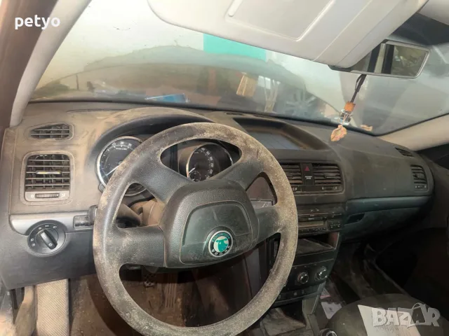skoda yeti 2.0 tdi 4x4, снимка 4 - Автомобили и джипове - 56225635