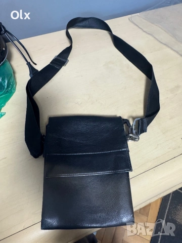 Мъжки кожени чантички 