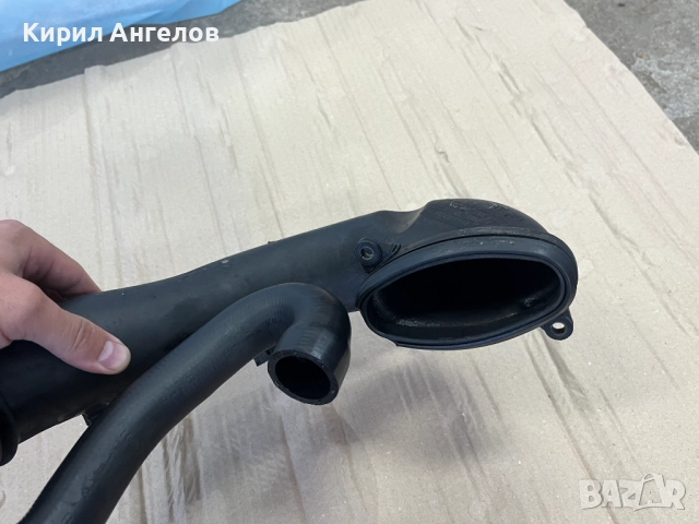 Тръбата към турбото за BMW E39 530D / E46 330D (184 к.с.), снимка 2 - Части - 50359028