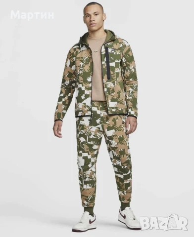 Мъжки комплект Nike Tech Fleece Camo Rough Green Bone - размер S