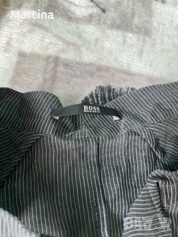 Дамска риза Hugo Boss, снимка 2 - Ризи - 40890265