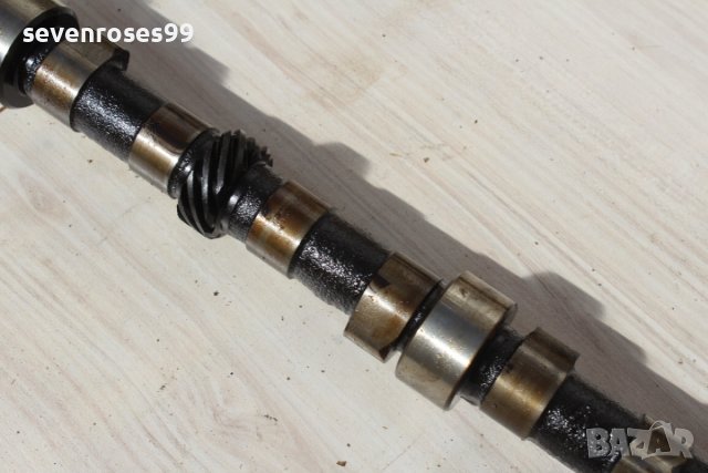 Разпределителен вал Форд КА 1 1.3i 1999 Ford KA, снимка 3 - Части - 42485178