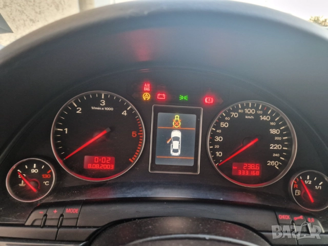 Audi A4 2.5 155 AYM 6ск НА ЧАСТИ КОЖА НАВИ, снимка 4 - Автомобили и джипове - 51763121