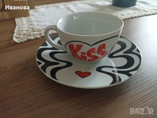 Колекционерска чаша от емблематичната немска марка Ritzenhoff, серия "Amore Mio"