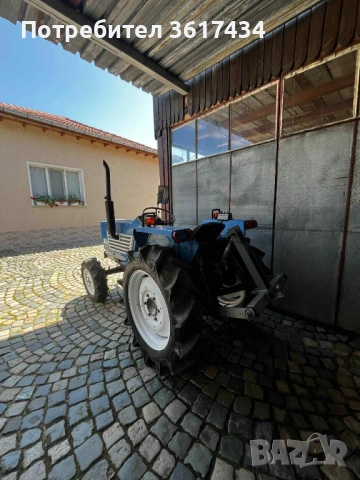 Японски Трактор Исеки, снимка 3 - Селскостопанска техника - 53092441