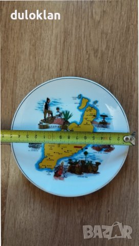 Красива порцеланова чиния с изглед от Лансароте, Испания, снимка 2 - Картини - 41901334