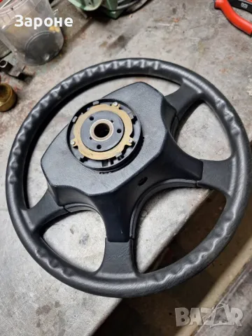 Волан за Тойота Карина, снимка 2 - Части - 47309989