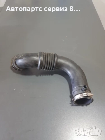 Оригинален маркуч (тръба) за въздухозаборник за Jeep Compass 2007–2013 г., 2.4, № 04891621AC, снимка 2 - Части - 52966504