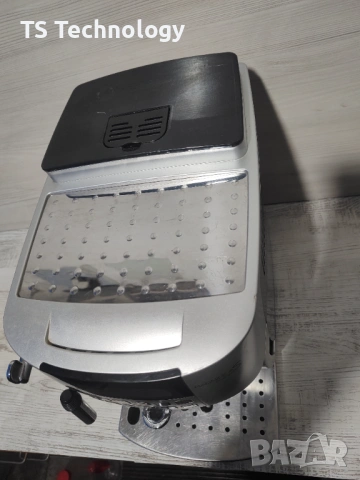 Кафеавтомат - робот Delonghi MAGNIFICA S plus, снимка 4 - Кафемашини - 53039019