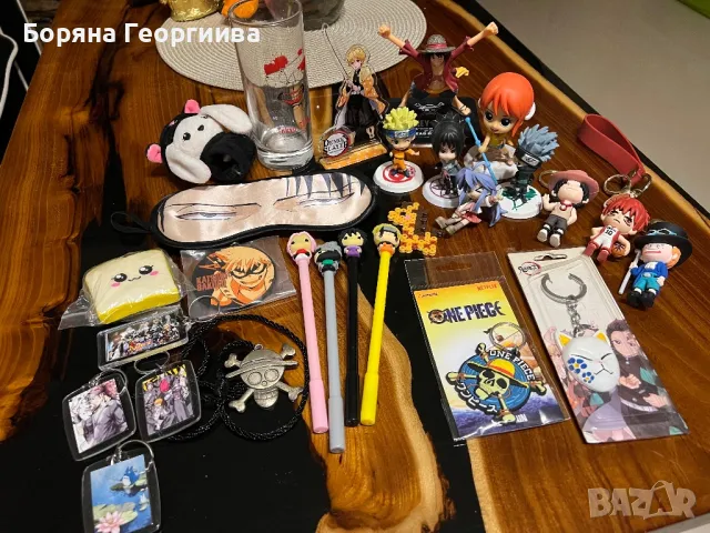 Аниме фигурки, мърч, снимка 1