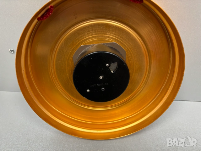 Механичен стенен часовник "Маяк" (Majak), СССР, снимка 4 - Антикварни и старинни предмети - 53176205