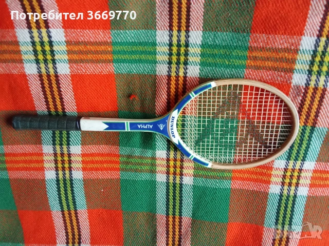 Винтидж дървена тенис ракета Dunlop Alpha, снимка 3 - Тенис - 53241987
