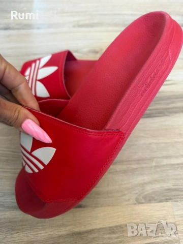 Оригинални спортни чехли adidas Adilette Lite! 42 н, снимка 3 - Маратонки - 50822625