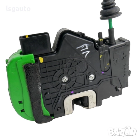 Брава предна лява врата Hyundai i40 2011-2018 ID: 155519