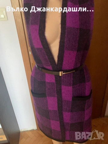 Голям (oversize) шал Escada ( мохер и вълна), снимка 3 - Шалове - 53768661